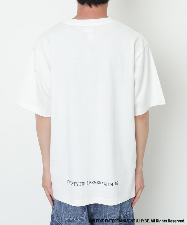 オフホワイト　モデル：175cm / Lサイズ着用