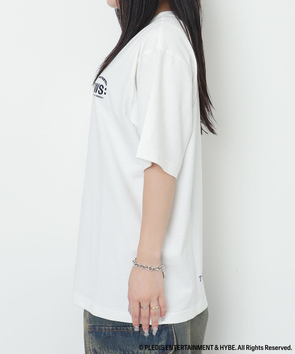 オフホワイト　モデル：155㎝ / Mサイズ着用