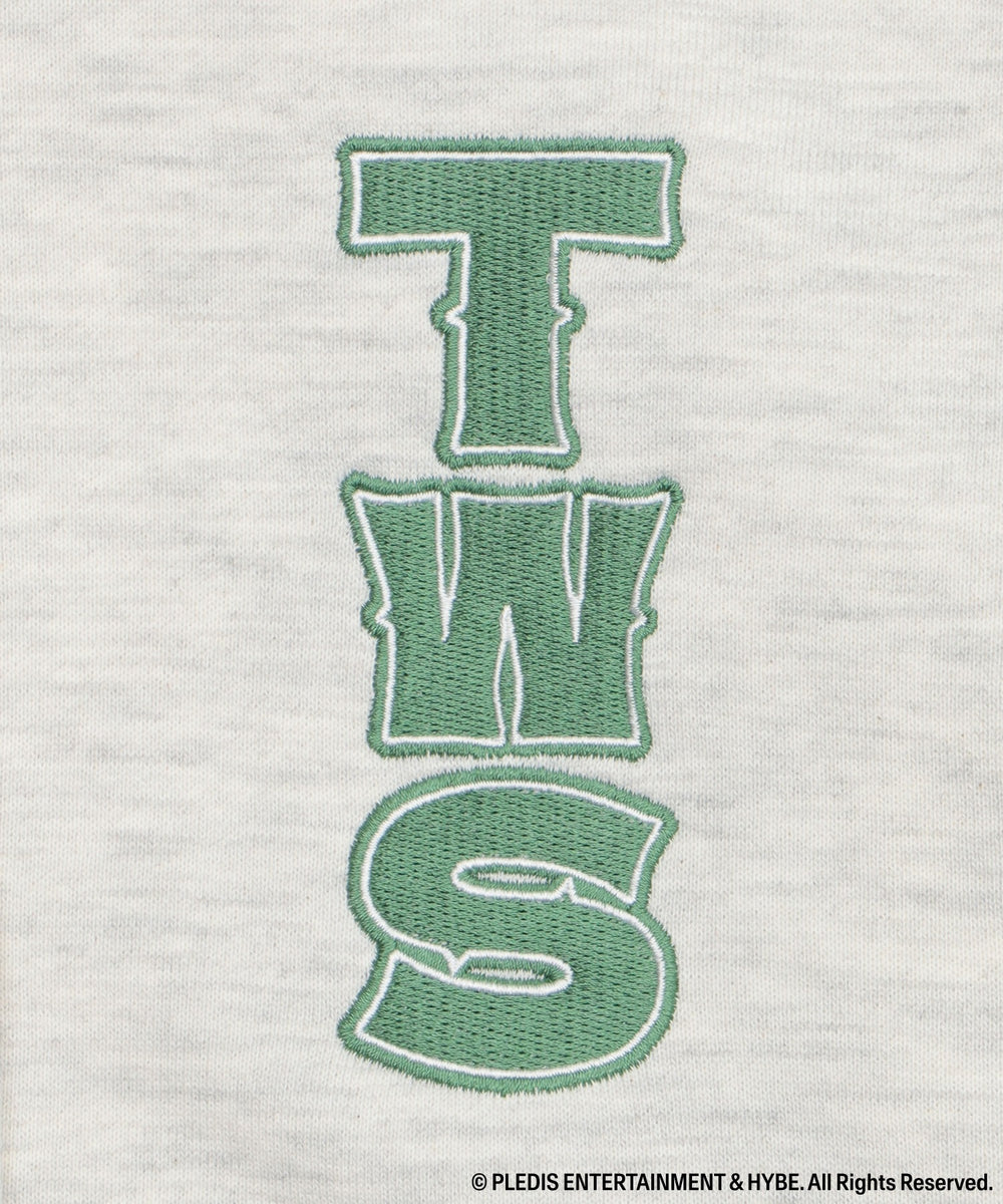 アッシュグレー