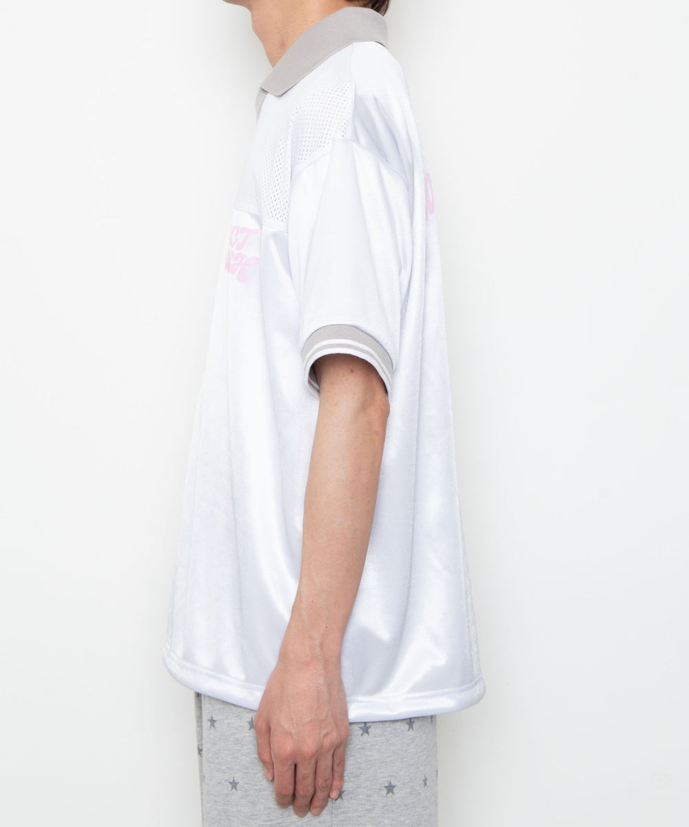 ホワイト モデル：175cm L着用