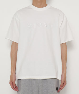 ホワイト モデル：175cm L着用