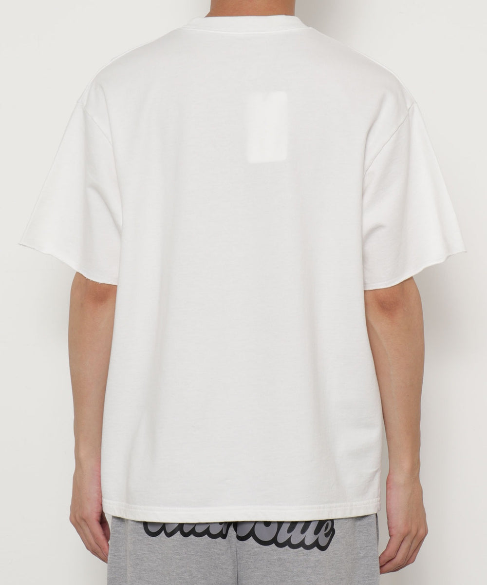 ホワイト モデル：175cm L着用