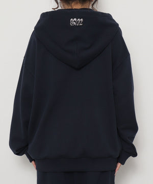 ネイビー モデル：155cm M着用