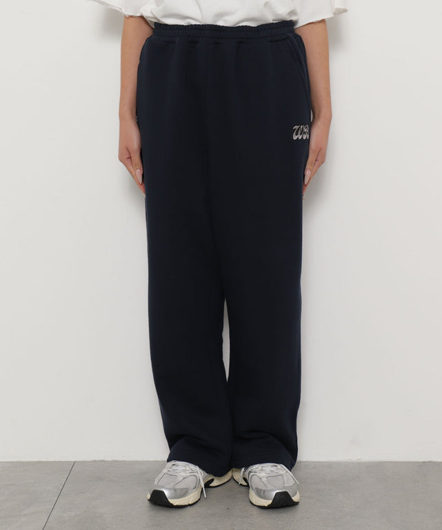 ネイビー モデル：155cm M着用