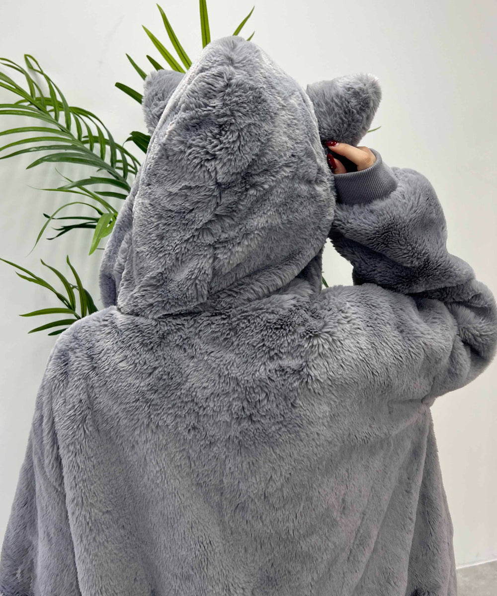 グレー モデル：160㎝ F着用