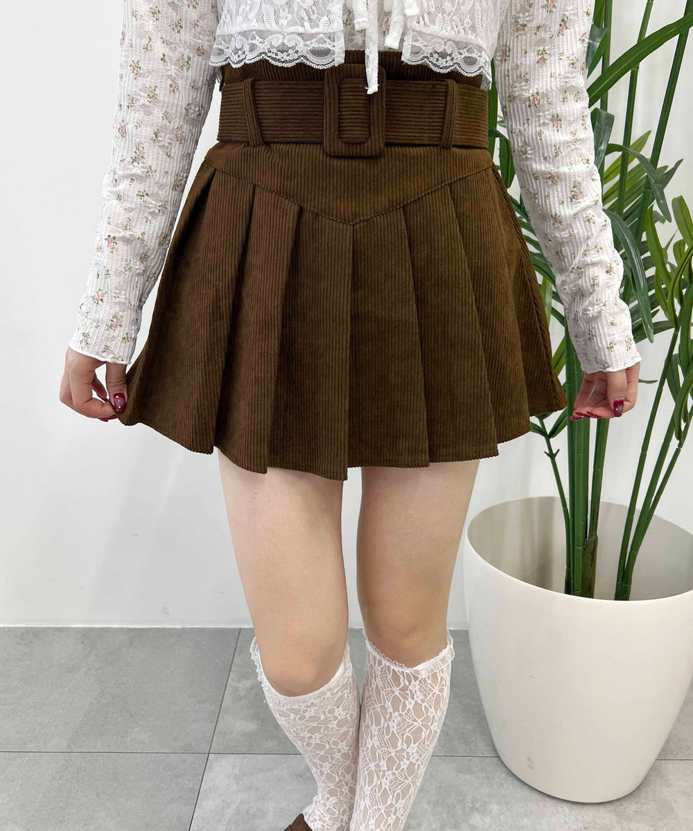 ブラウン モデル：160㎝ F着用