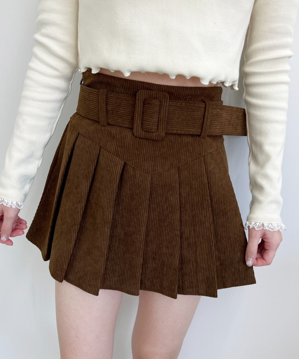 ブラウン モデル：160㎝ F着用