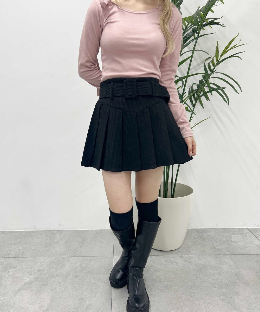 ベルト付きコーデュロイプリーツスカート