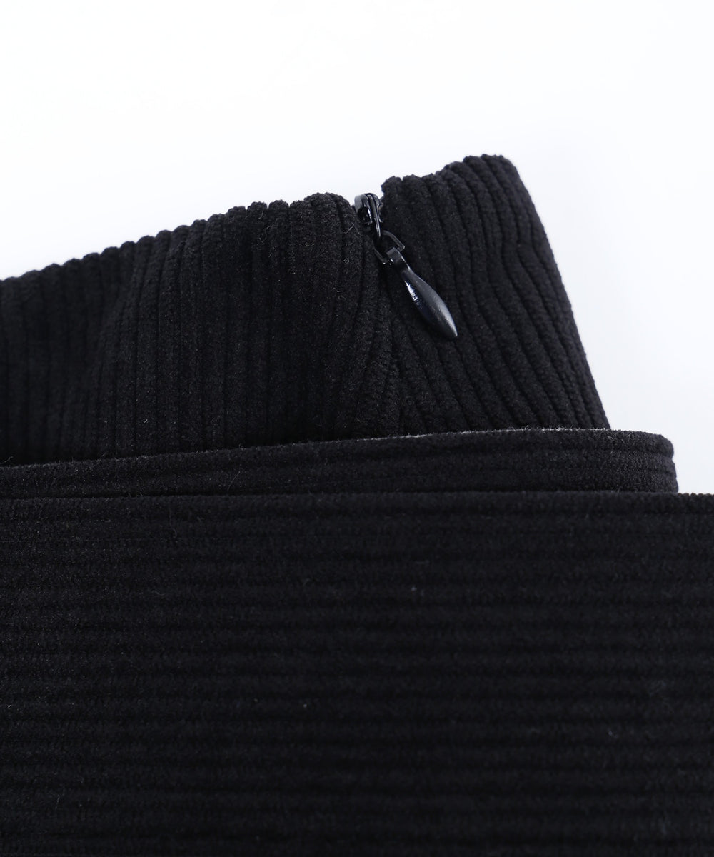 ベルト付きコーデュロイプリーツスカート