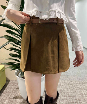 合皮ベルトツキスカート