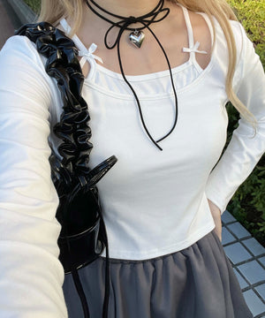 ホワイト モデル：160㎝ F着用