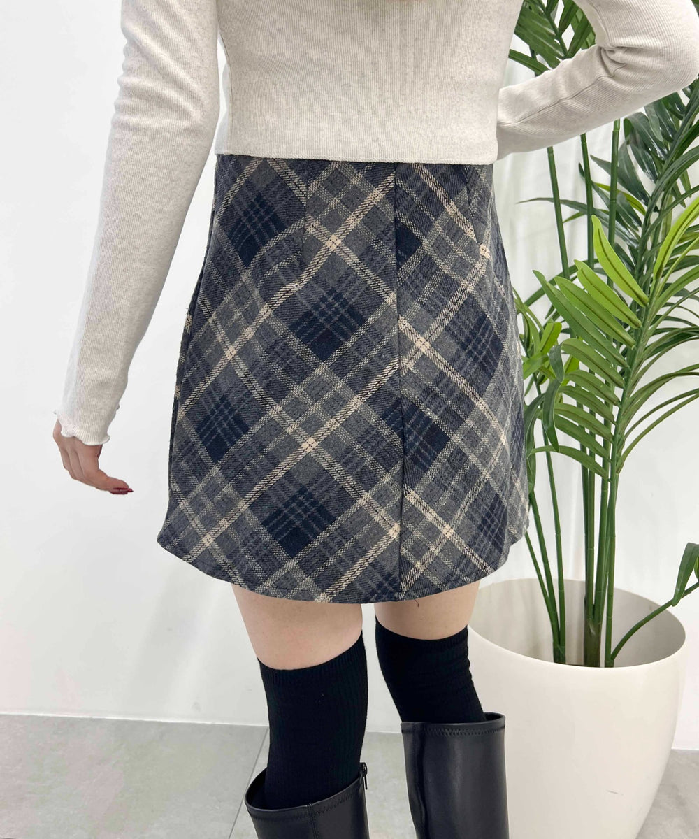 起毛チェックスカート