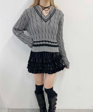 ラインケーブルニット