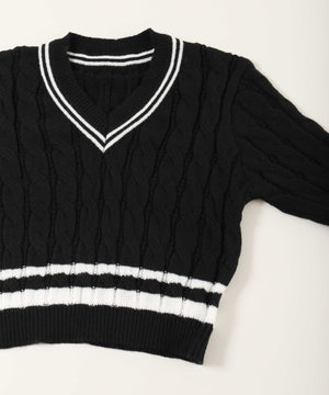 ラインケーブルニット