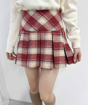 レッド モデル：160㎝ F着用