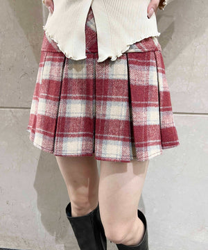 レッド モデル：160㎝ F着用