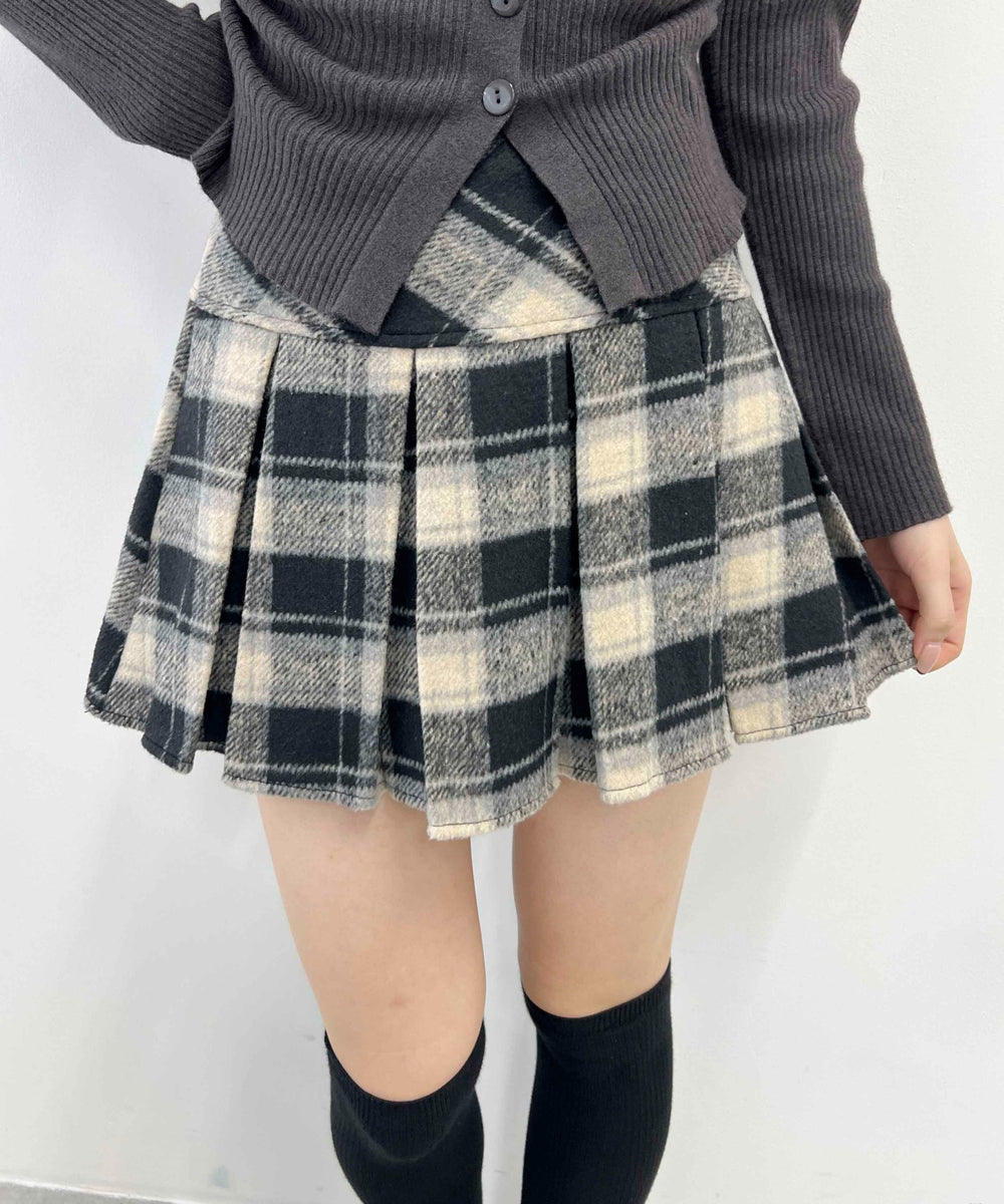 ブラック モデル：160㎝ F着用