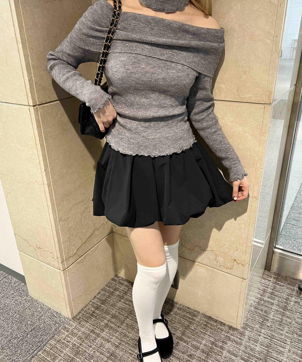 メロウオフショルニット