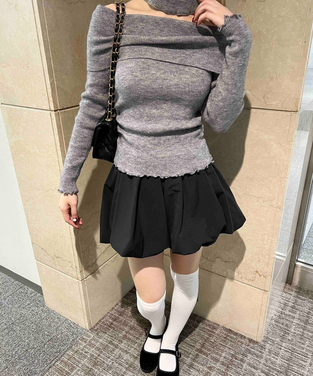 メロウオフショルニット