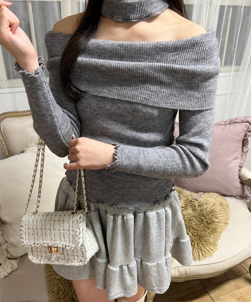 メロウオフショルニット