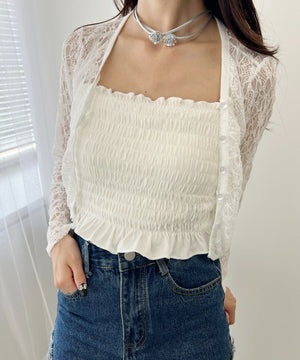 ホワイト モデル：160㎝ F着用