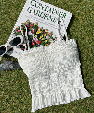 シャーリングフリルキャミソール