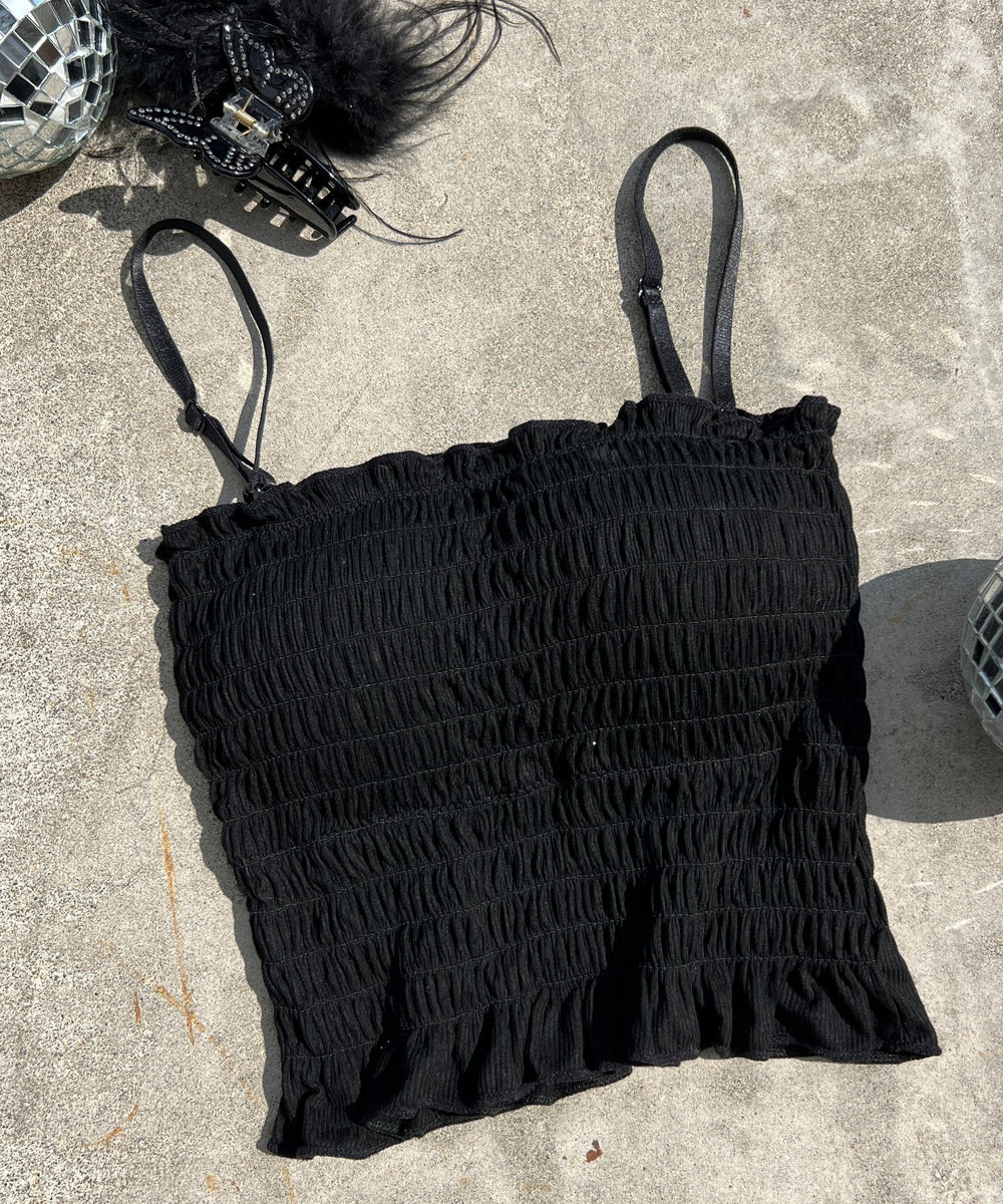 シャーリングフリルキャミソール