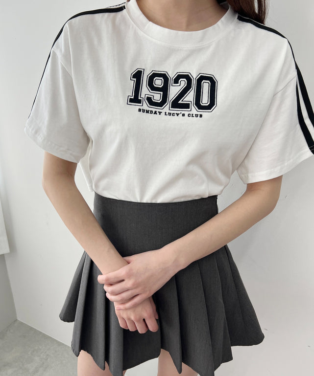 2ラインショートTシャツ/ホワイト モデル：160㎝ F着用