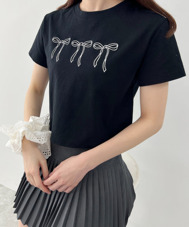 リボン刺繍Tシャツ