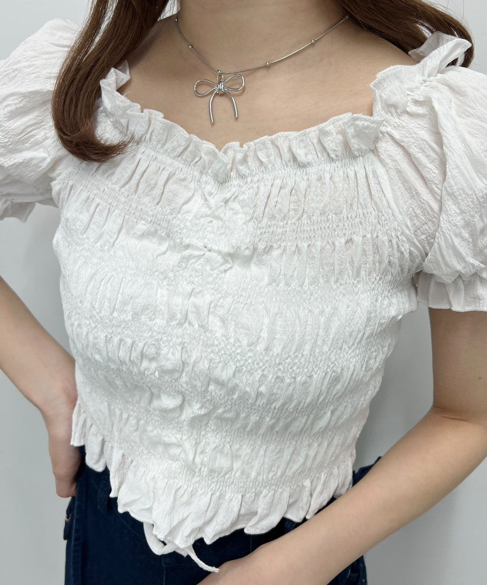 ホワイト モデル：160㎝ F着用