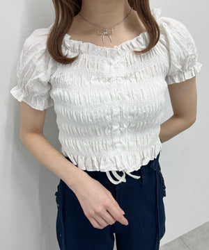 ホワイト モデル：160㎝ F着用