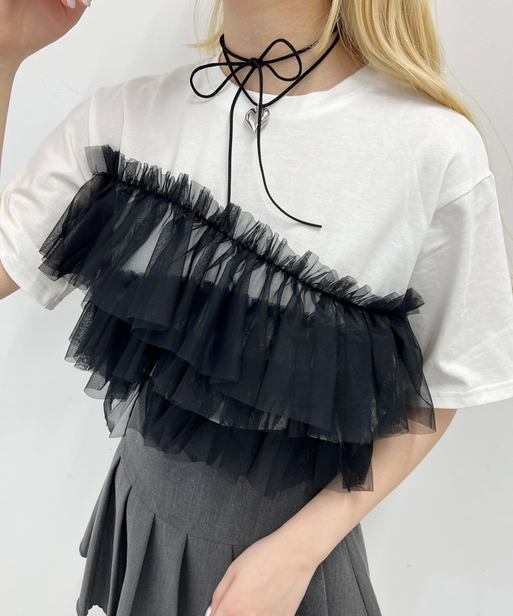 ホワイト モデル：160㎝ F着用