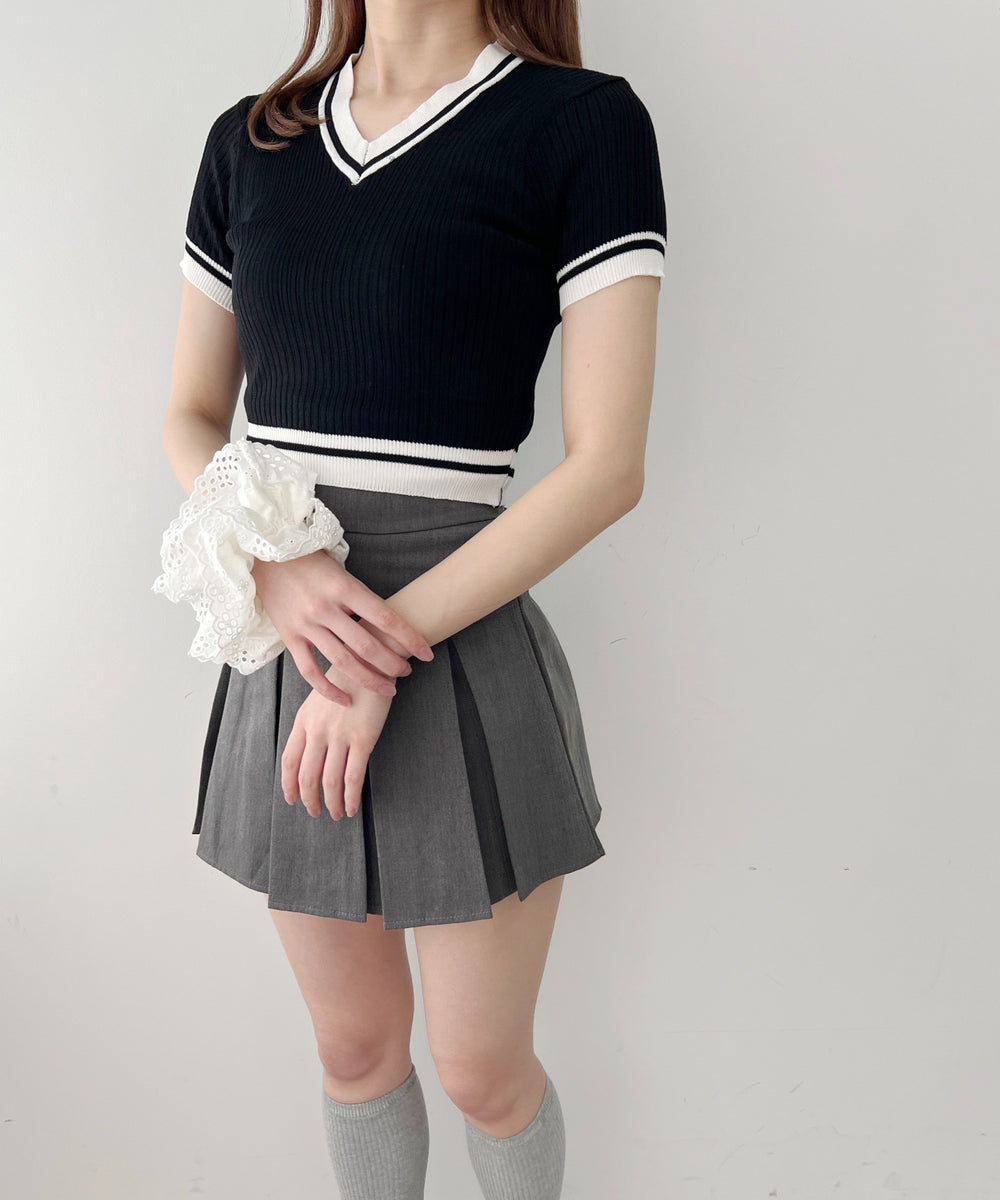 ラインコンパクトニット