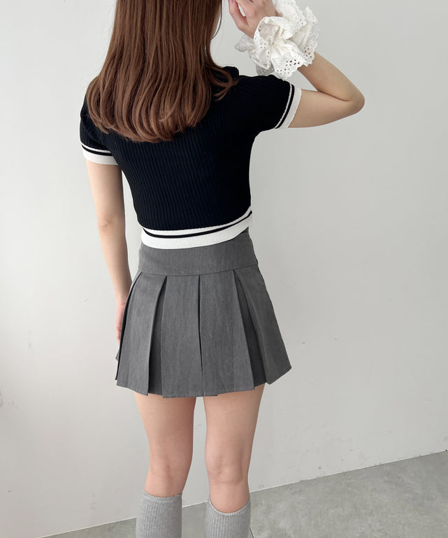 ラインコンパクトニット