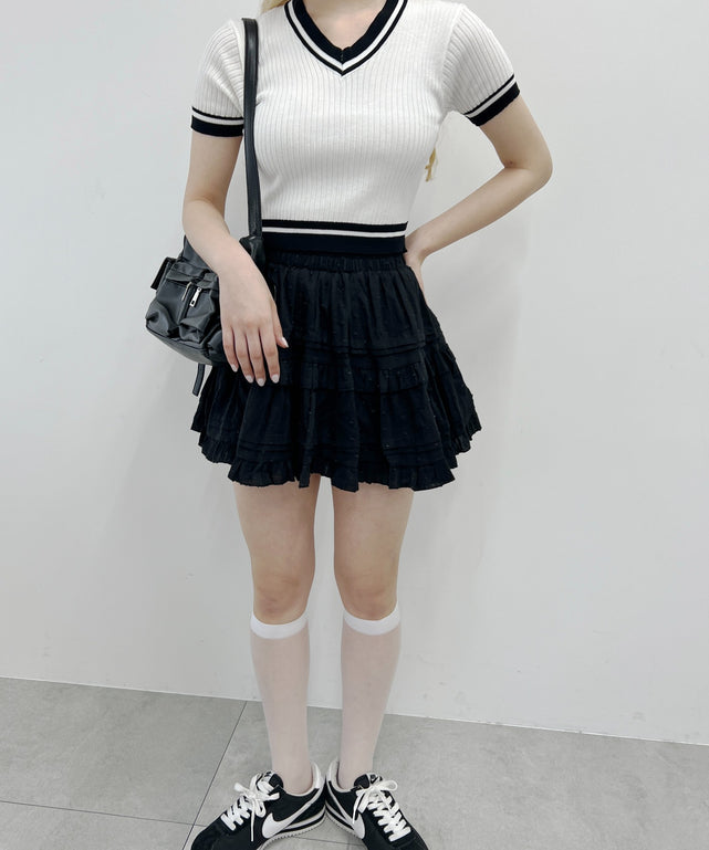 ラインコンパクトニット