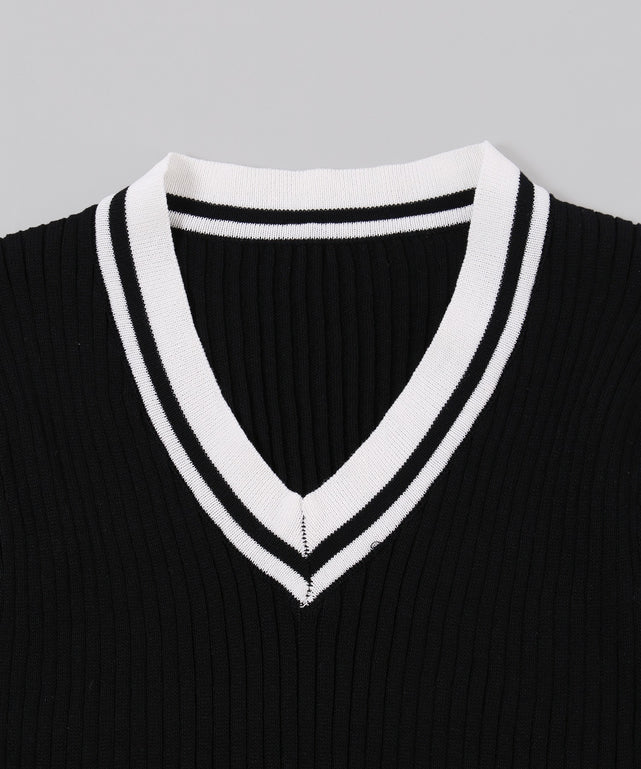 ラインコンパクトニット