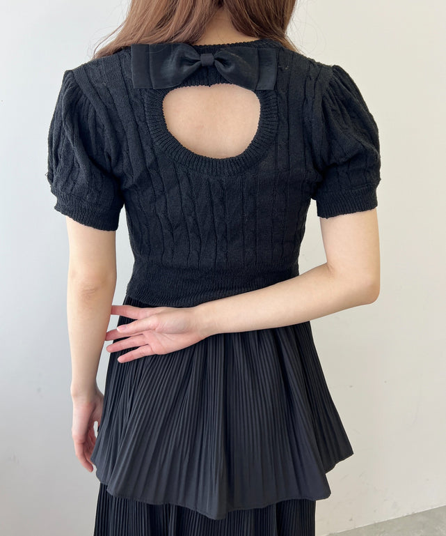 バックオープンリボンケーブルニット