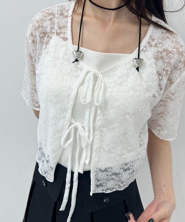 ホワイト モデル：158㎝ F着用