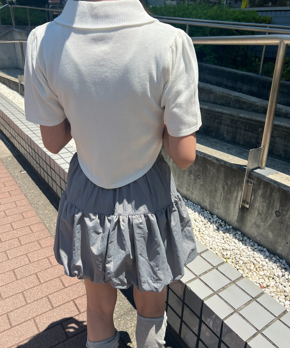 ラウンドカットパフスリーブトップス