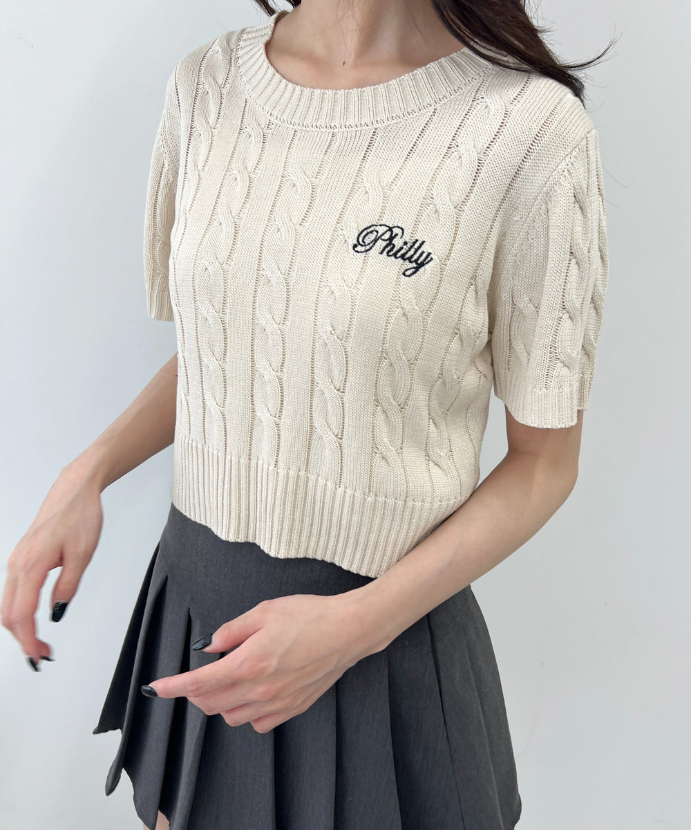 ロゴ刺繍半袖ケーブルニット
