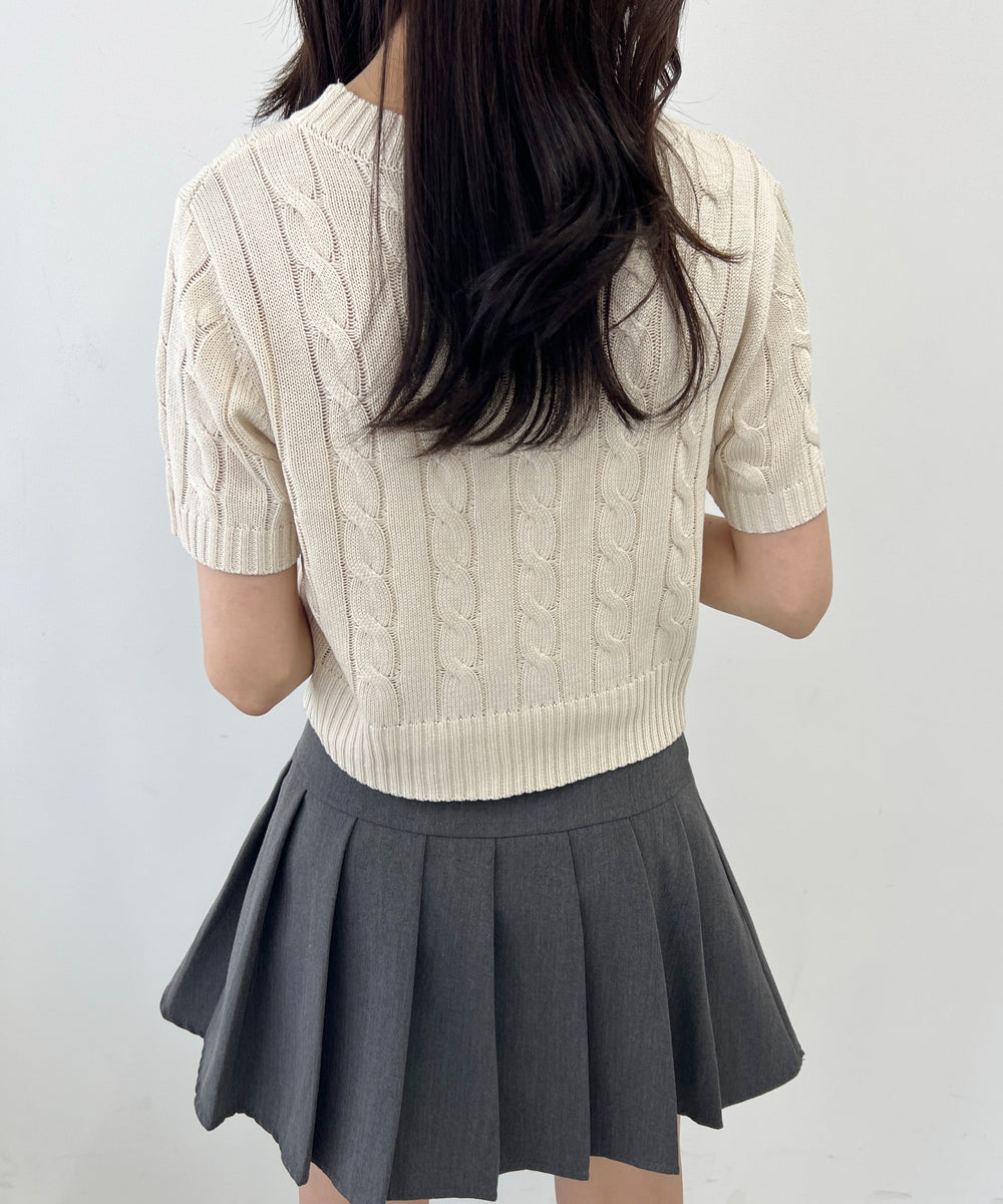 ロゴ刺繍半袖ケーブルニット