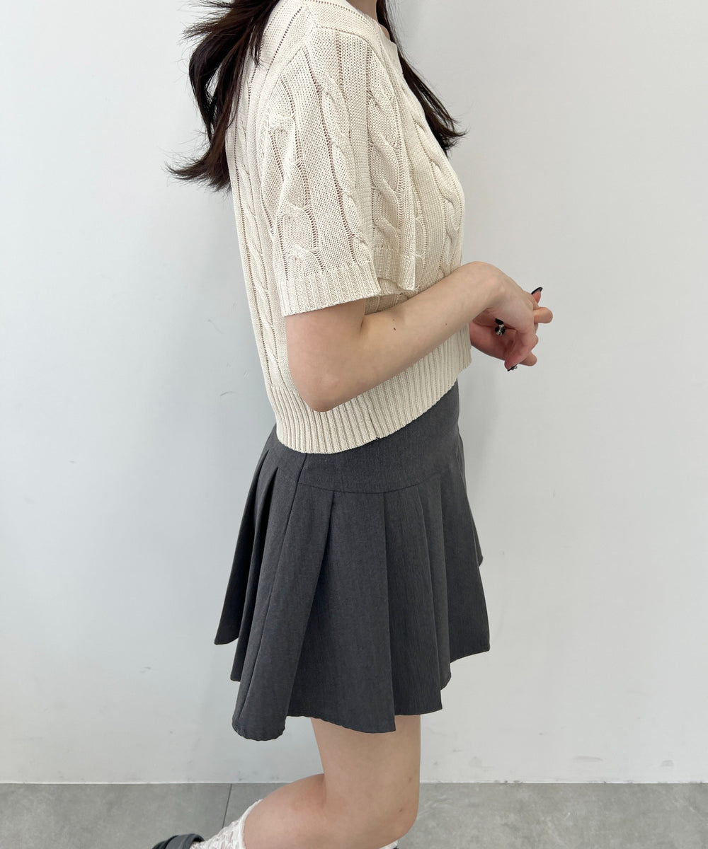 ロゴ刺繍半袖ケーブルニット