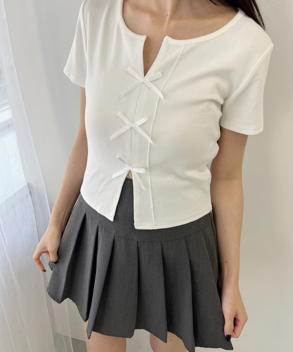 ホワイト モデル：158㎝ F着用