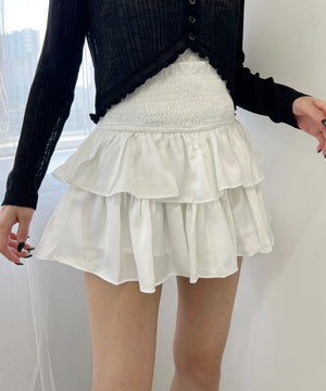 ホワイト モデル：158㎝ F着用