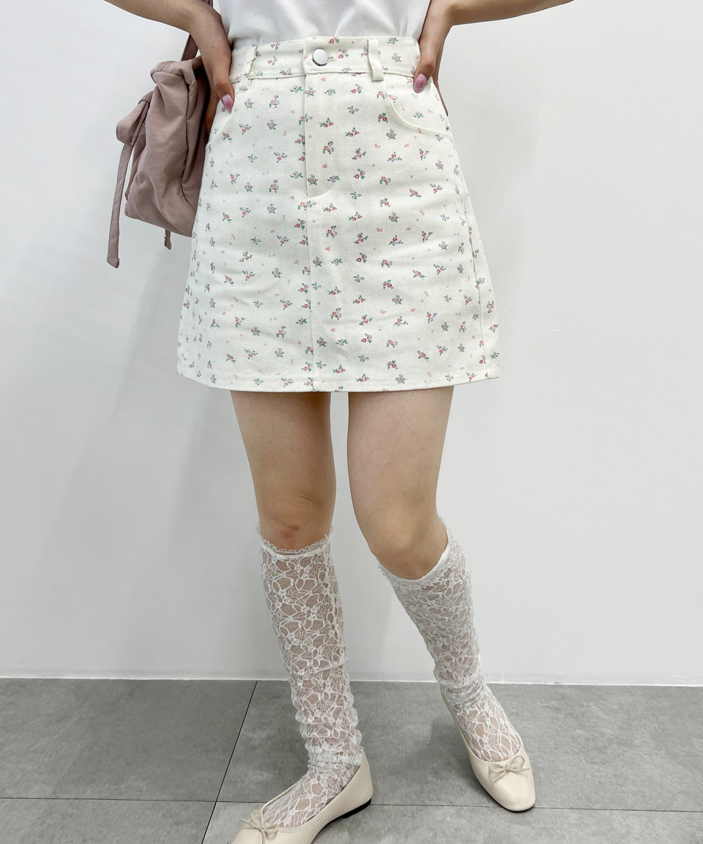 パターン台形ミニスカート