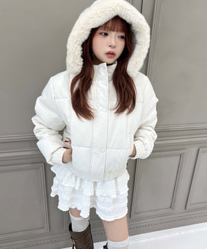 ホワイトアイボリー モデル：154 ㎝ F着用