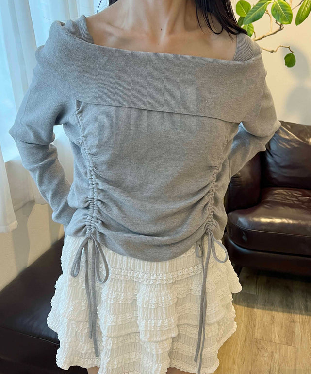 グレー モデル：157㎝ F着用