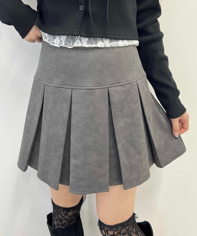 チャコール モデル：160㎝ F着用