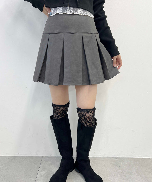 チャコール モデル：160㎝ F着用