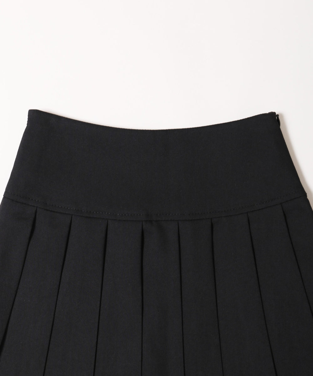 切り替えプリーツスカート